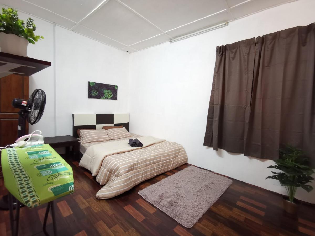 Sri Makmur Pontian Homestay Pontian Besar Eksteriør billede