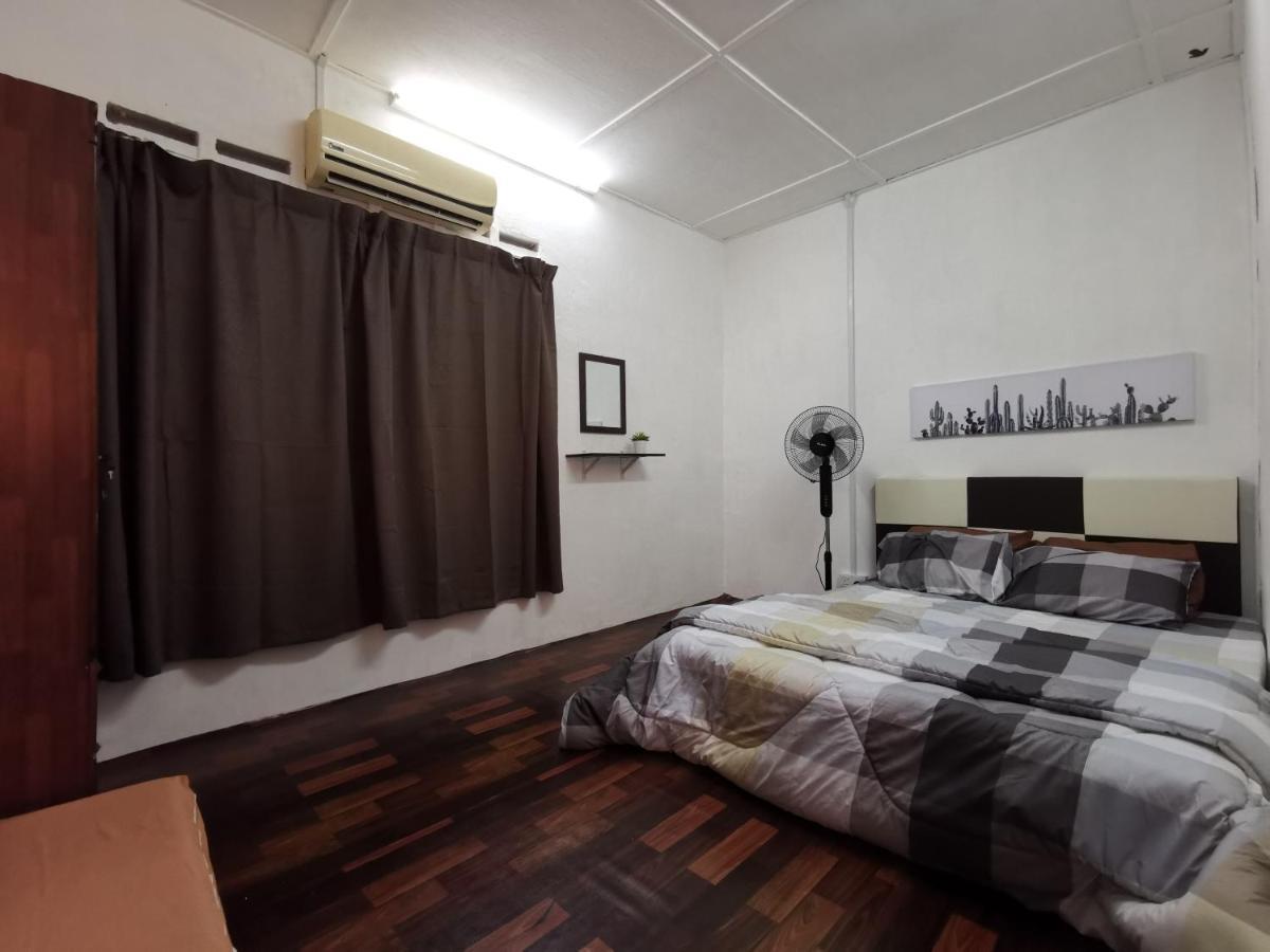 Sri Makmur Pontian Homestay Pontian Besar Eksteriør billede